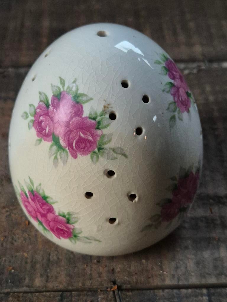Potpourri ei, Antiek en Kunst, Ophalen of Verzenden