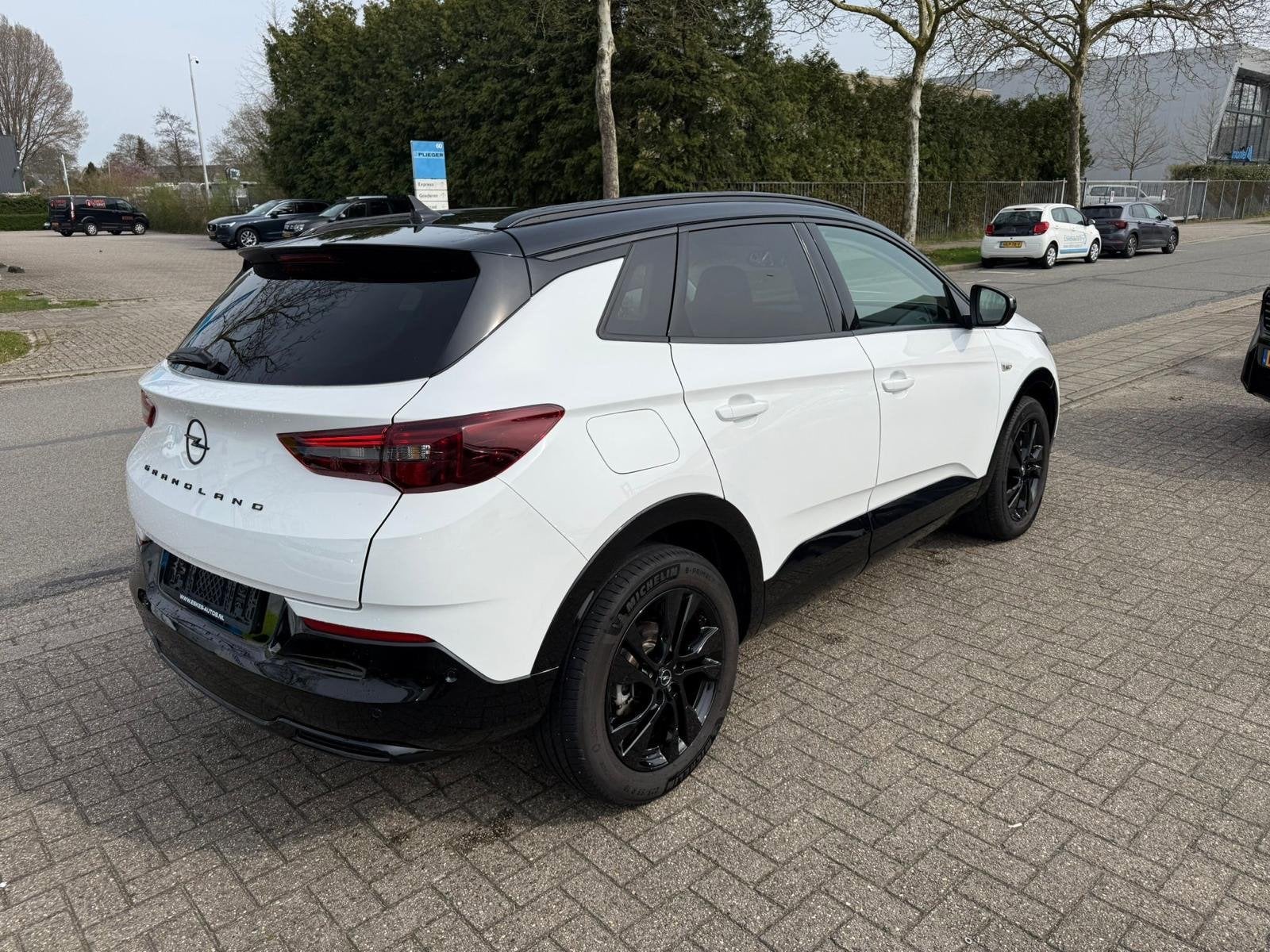 Opel Grandland 1.2 Turbo GS Automaat, Navi, Nieuwstaat Deale, Gebruikt, 1199 cc, Leder en Stof, Wit