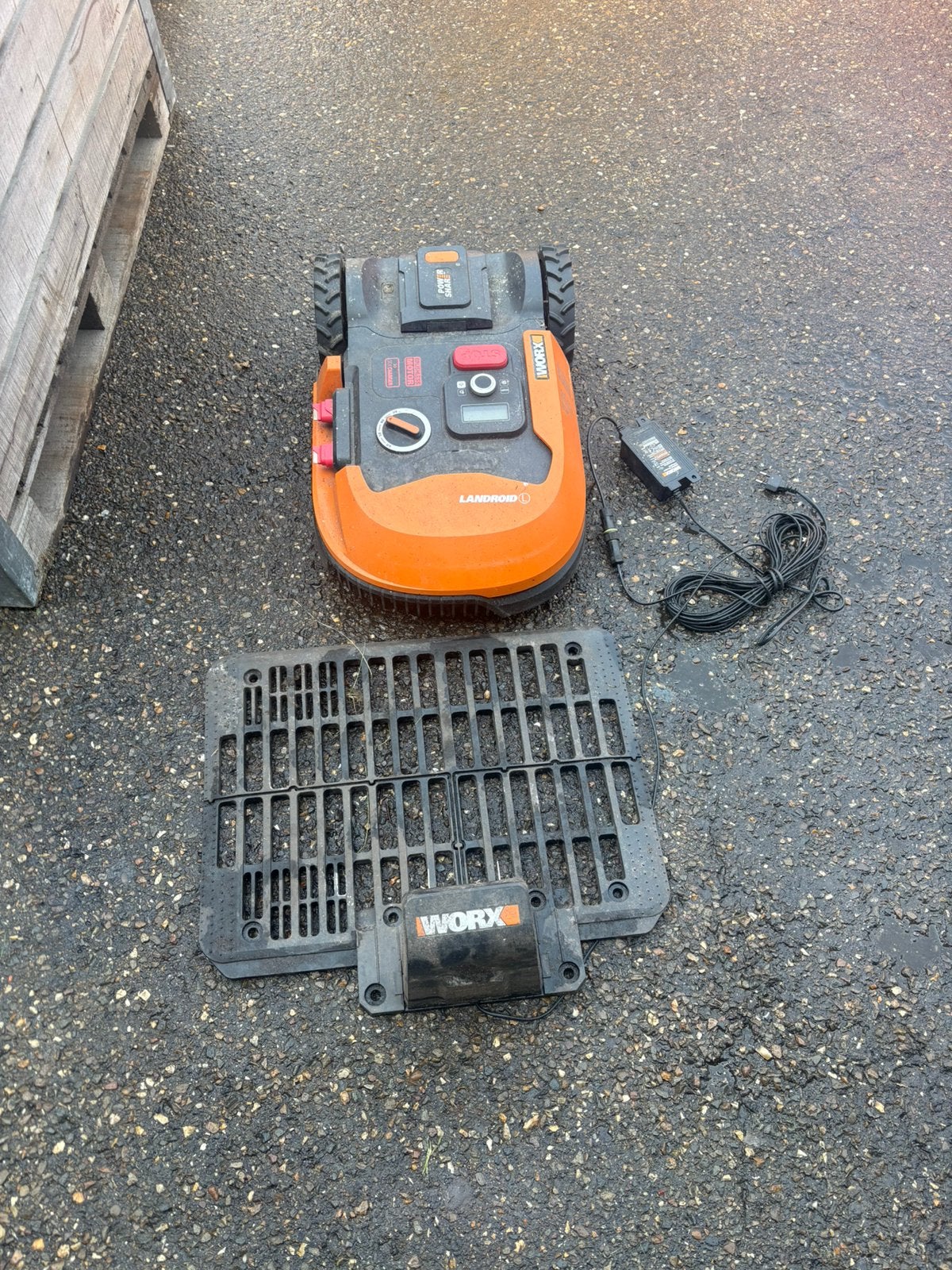 Worx robotmaaier landroid L1000, Ophalen, Gebruikt, W, W