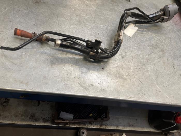 Vulpijp Brandstoftank van een Lexus IS 300, Gebruikt, -, -, -