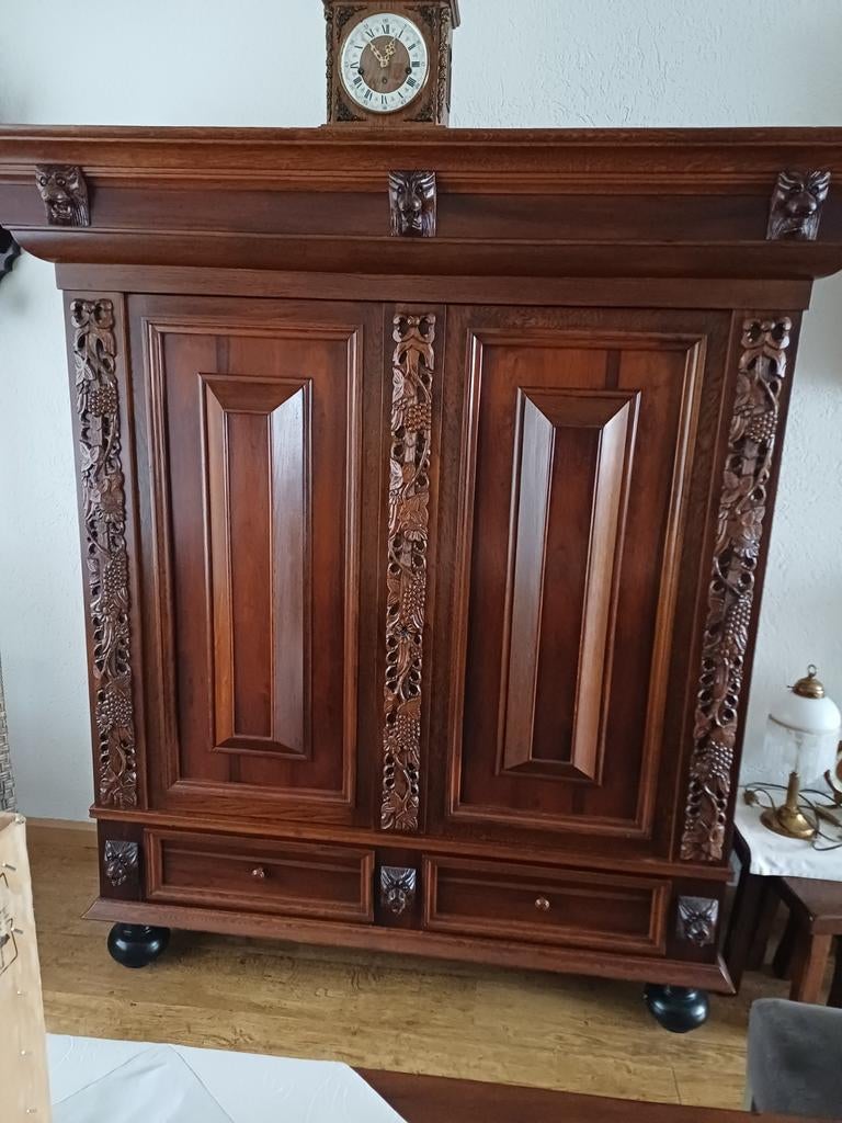 Mooie rankenkast met veel opbergruimte, Huis en Inrichting, Antiek, Gebruikt, Ophalen of Verzenden, 150 tot 200 cm