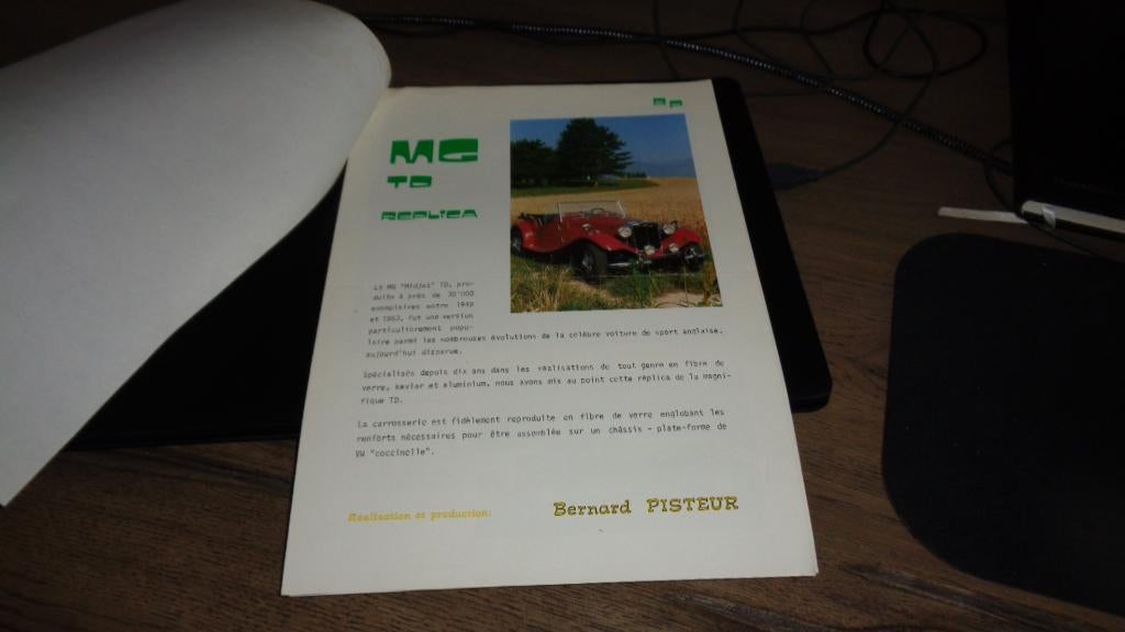 Folder Set  MG MIDJET TD  REPLICA  ,  1983, Boeken, Verzenden, Zo goed als nieuw, Overige merken