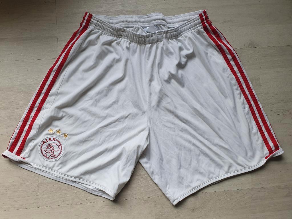 Ajax THUIS Short! Seizoen 16/17! Mt L!, Ophalen of Verzenden, Zo goed als nieuw, Rood, Voetbal