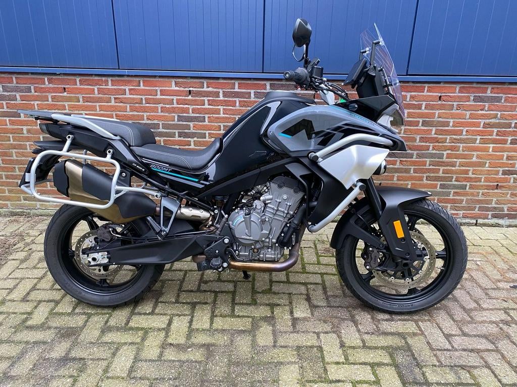 CFMOTO 800 MT SPORT (bj 2022), 2 cilinders, Motorrijbewijs A, Bedrijf, Onbekend