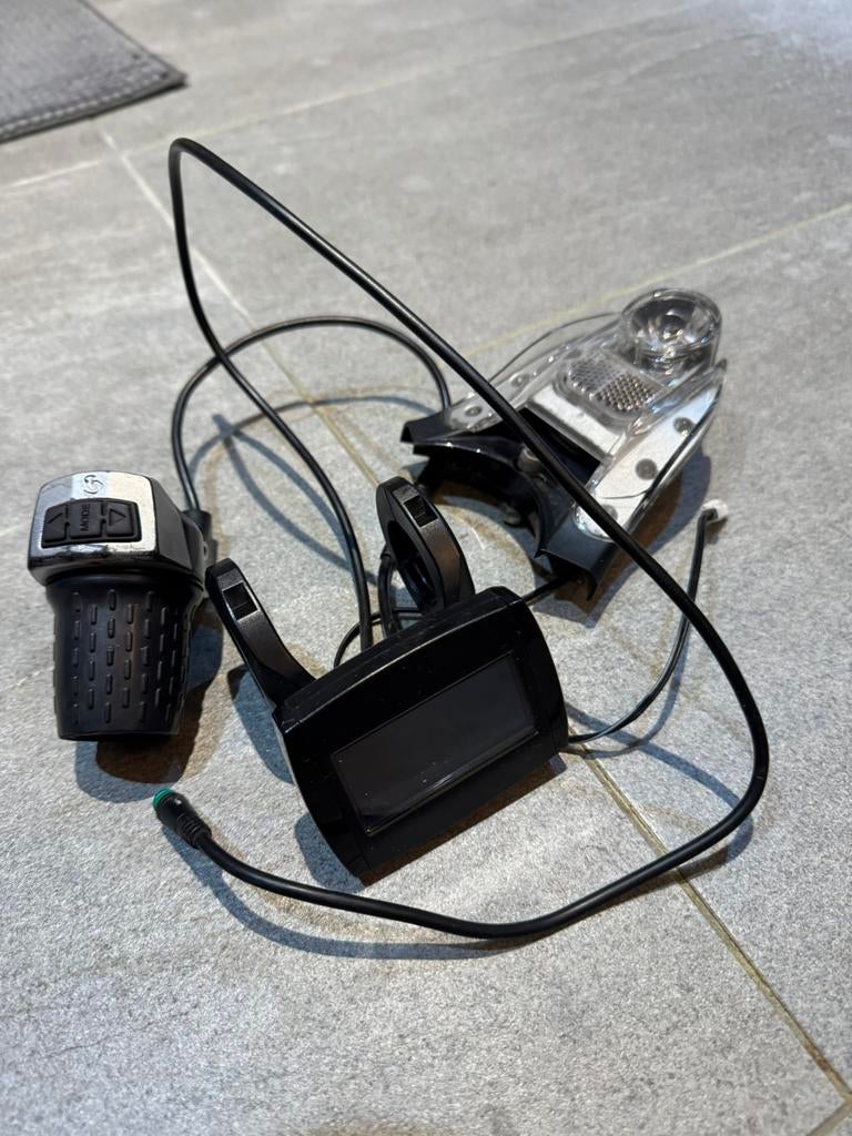 Sparta F8E F5E display, gashendel voorlicht -Batavus, Ophalen of Verzenden, Zo goed als nieuw, XS