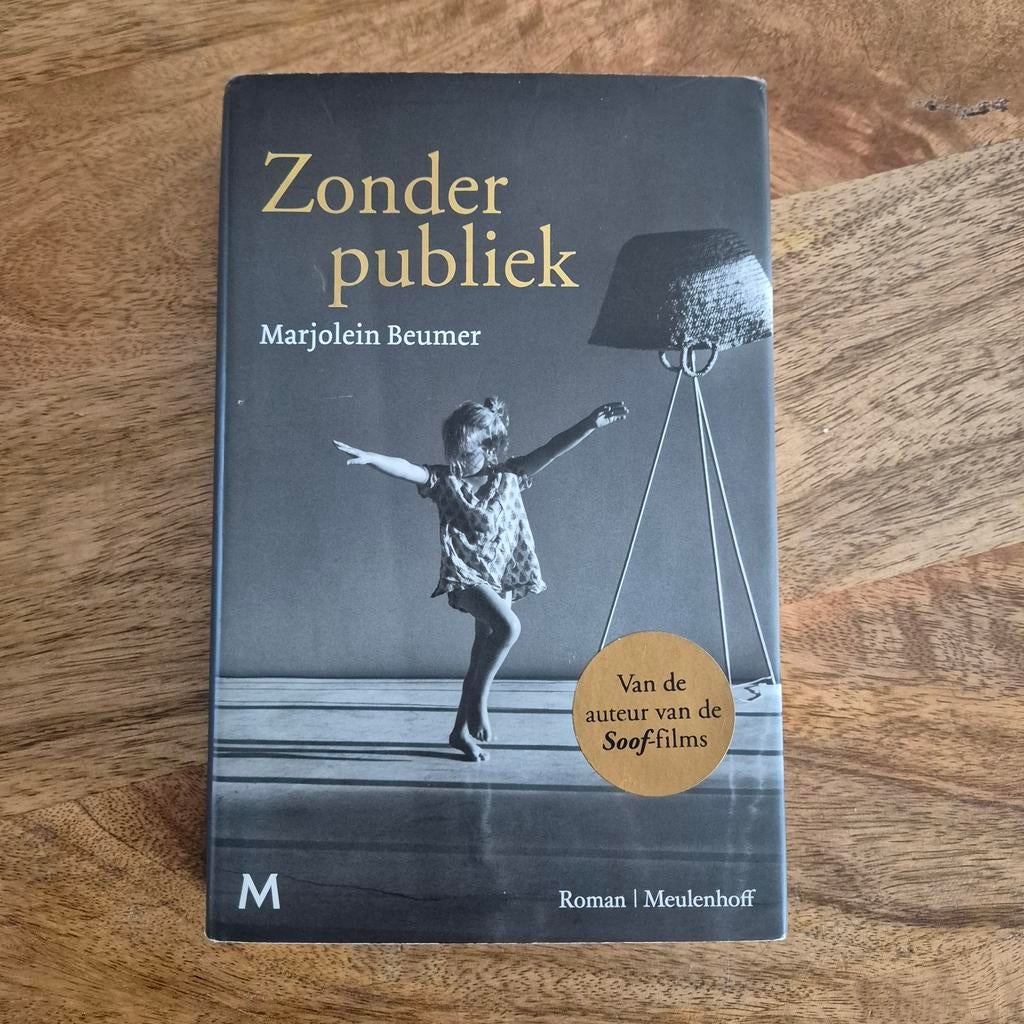 Zonder publiek - Marjolein Beumer, Ophalen of Verzenden, Zo goed als nieuw, Marjolein Beumer, Nederland