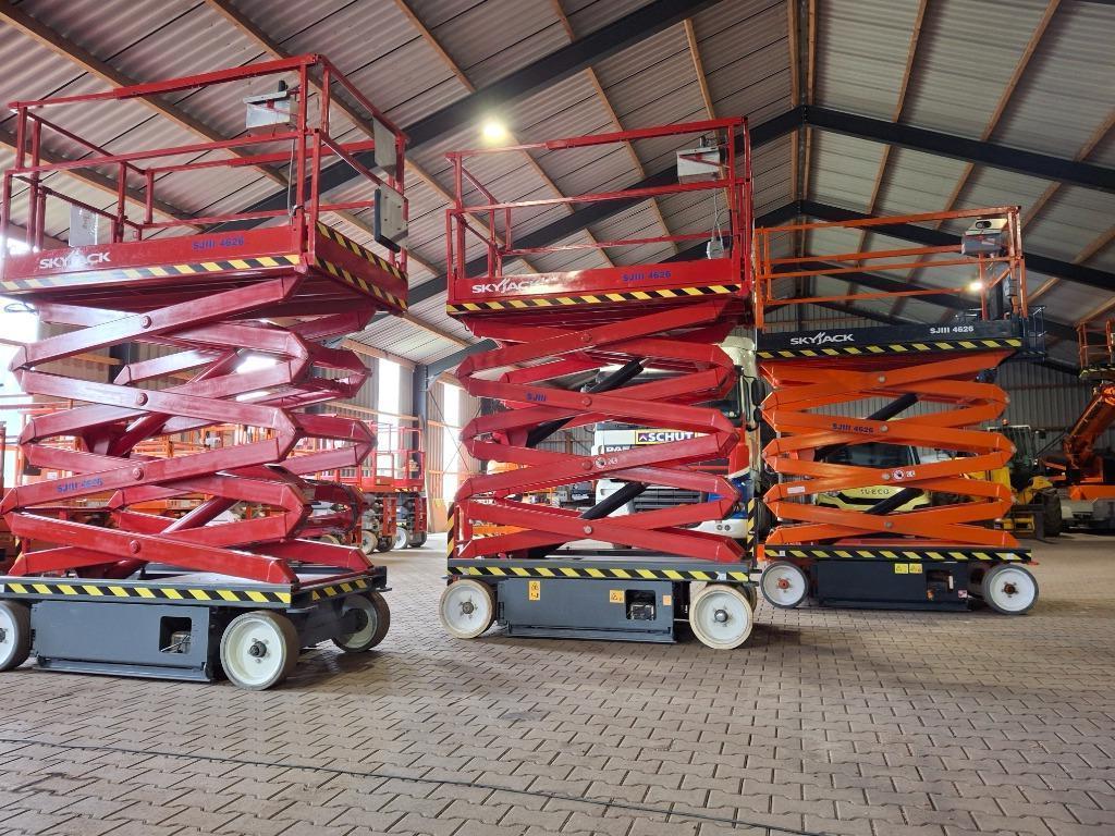 3x Skyjack SJIII 4626 schaarhoogwerker hoogwerker, Ophalen