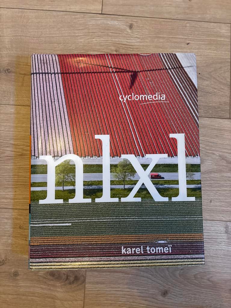 Nlxl - Karel Tomeï - Cyclomedia, Ophalen of Verzenden, Zo goed als nieuw, Fotografie algemeen