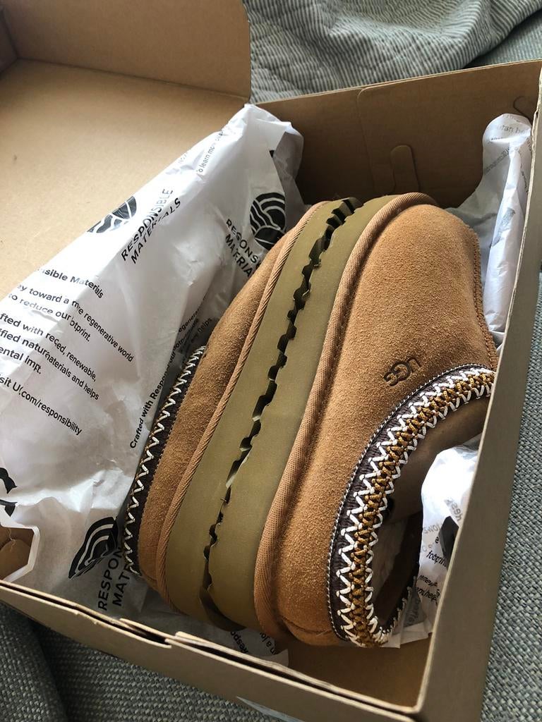 UGG Tasman, maat 37, Verzenden, Beige, Nieuw, Pantoffels of Sloffen