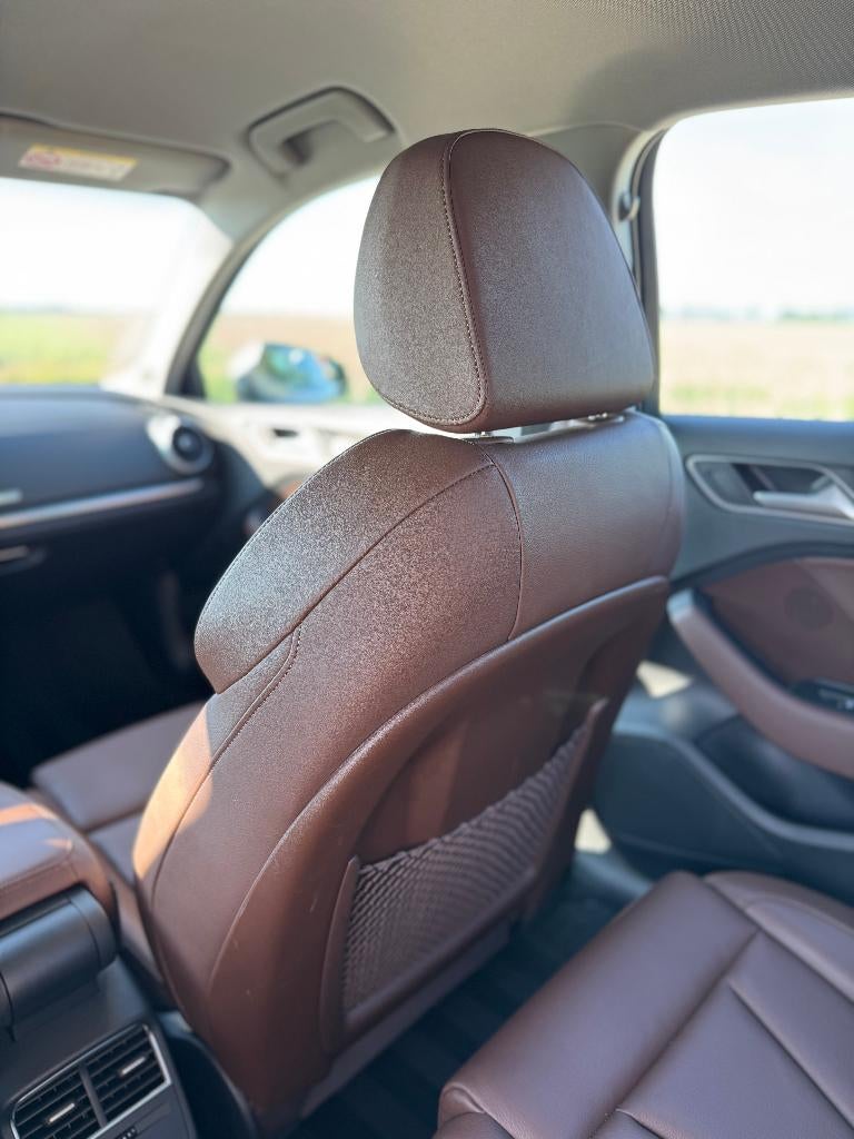 Foto 15 van Audi A3 • 35TFSI • AUT • ACC • Leder • Carplay