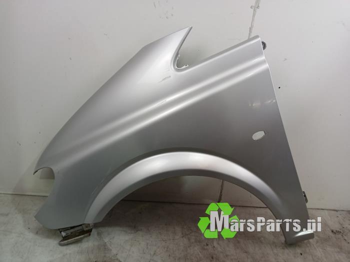 Scherm links-voor van een Mercedes Vito (9744), Auto-onderdelen, Gebruikt, -, Ophalen of Verzenden, -