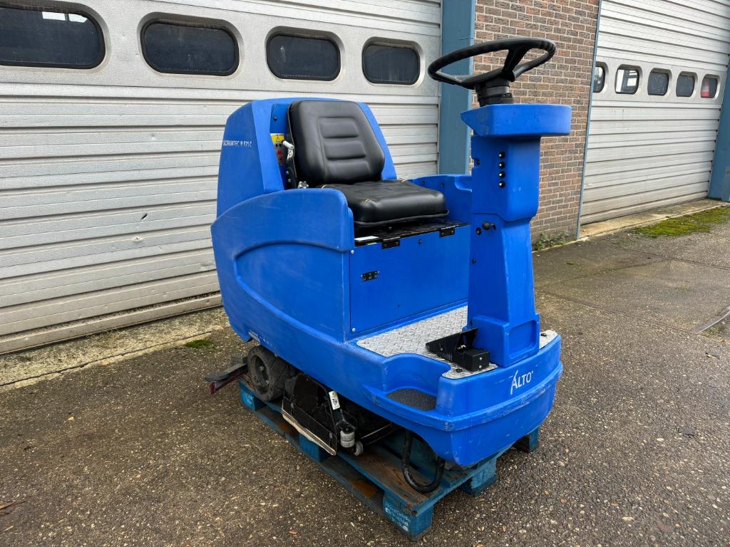 Nilfisk Alto Scrubtec R571C schrobzuigmachine vloerreiniger, Doe-het-zelf en Verbouw, Reinigingsmachines, Ophalen, Gebruikt