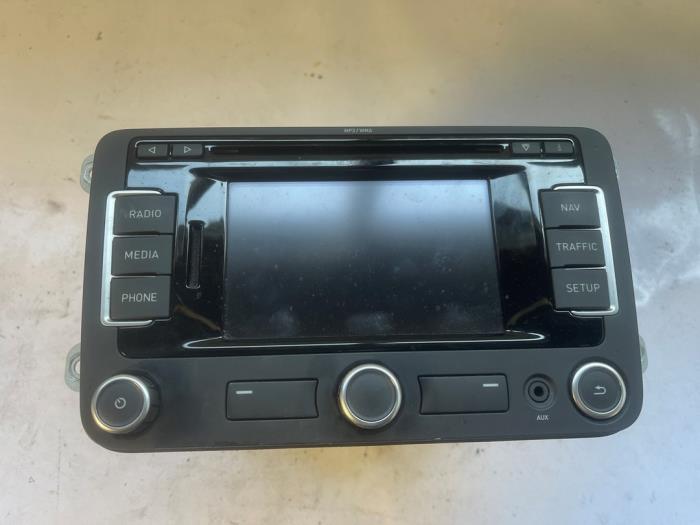 Radio CD Speler van een Volkswagen Polo