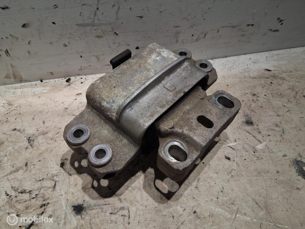 Versnellingsbak steun Audi A3 8P 2.0 FSI ('03-'12) 1K0199555, Auto-onderdelen, Transmissie en Toebehoren, Audi, Gebruikt, Audi