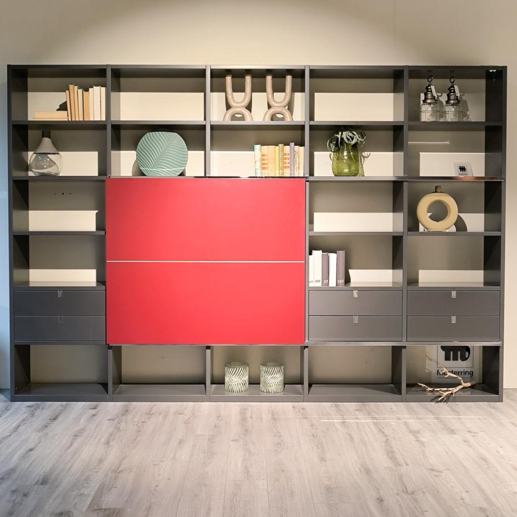 Musterring Wandkast Kara Grijs met Rood, Met deur(en), 200 cm of meer, 25 tot 50 cm, Ophalen