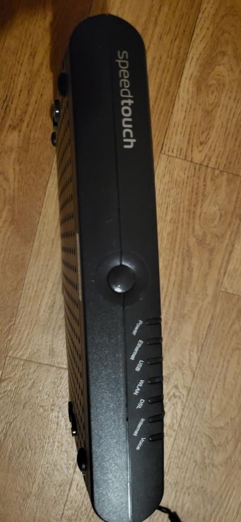 Thomson Speedtouch 780WL Router - Zo goed als nieuw, Ophalen of Verzenden, Zo goed als nieuw, Router met modem, Thomson