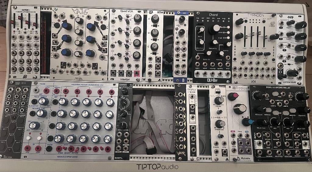 Eurorack modules and case sale, Muziek en Instrumenten, Soundmodules, Ophalen, Zo goed als nieuw