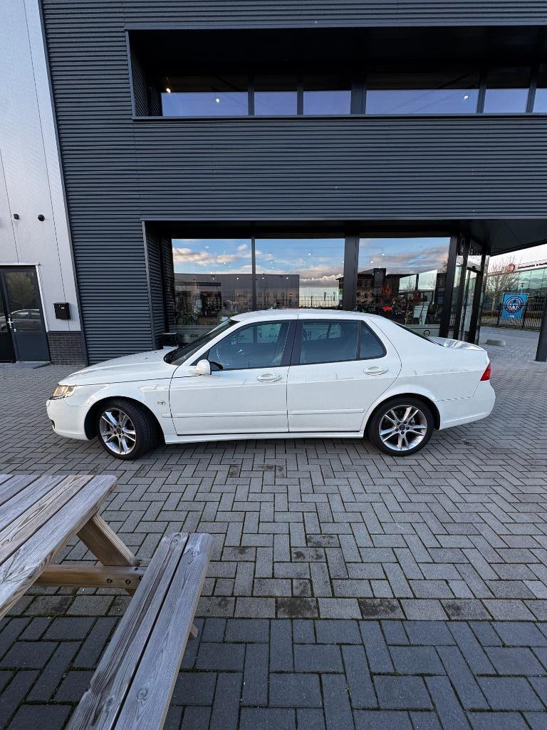 Saab 9-5 | 2.0 Sportsedan | Automaat, Auto's, Saab, Automaat, Achterwielaandrijving, 1800 kg, Zwart