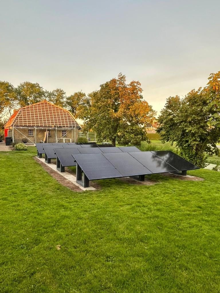 Zonnepanelen voor woningen met rieten-dak of grote tuinen, Tuin en Terras, Buitenverlichting, Ophalen, Zonne-energie, Vof J Kroeze