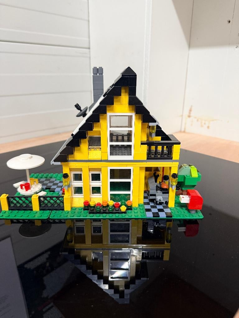 LEGO Creator Strandhuis - 4996, Ophalen of Verzenden, Zo goed als nieuw