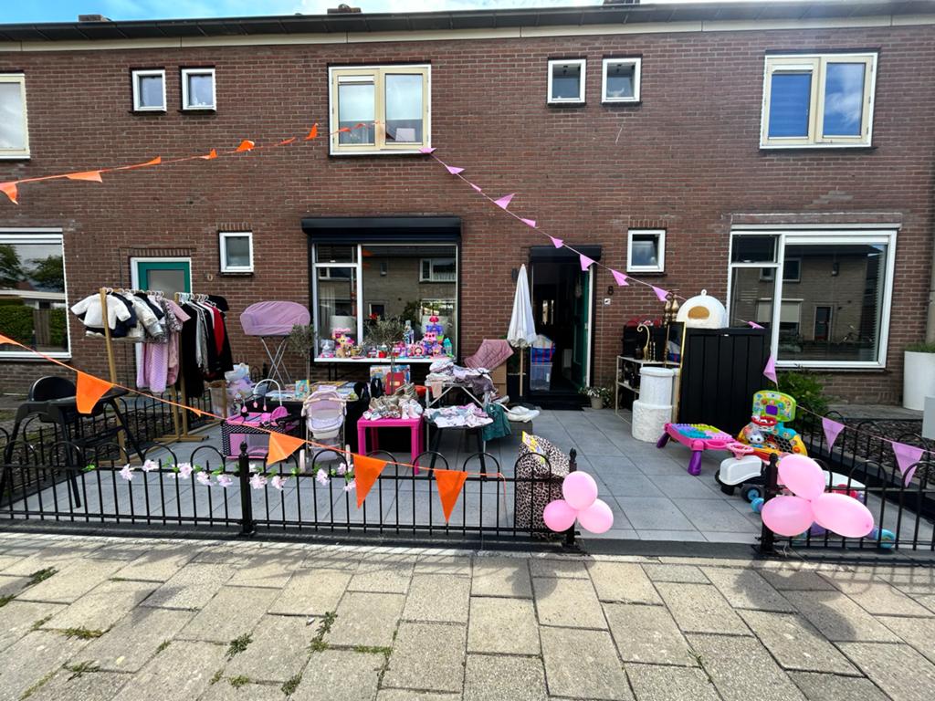 Partij rommelmarkt spullen kleding speelgoed, Diversen, Rommelmarktspullen, Ophalen of Verzenden