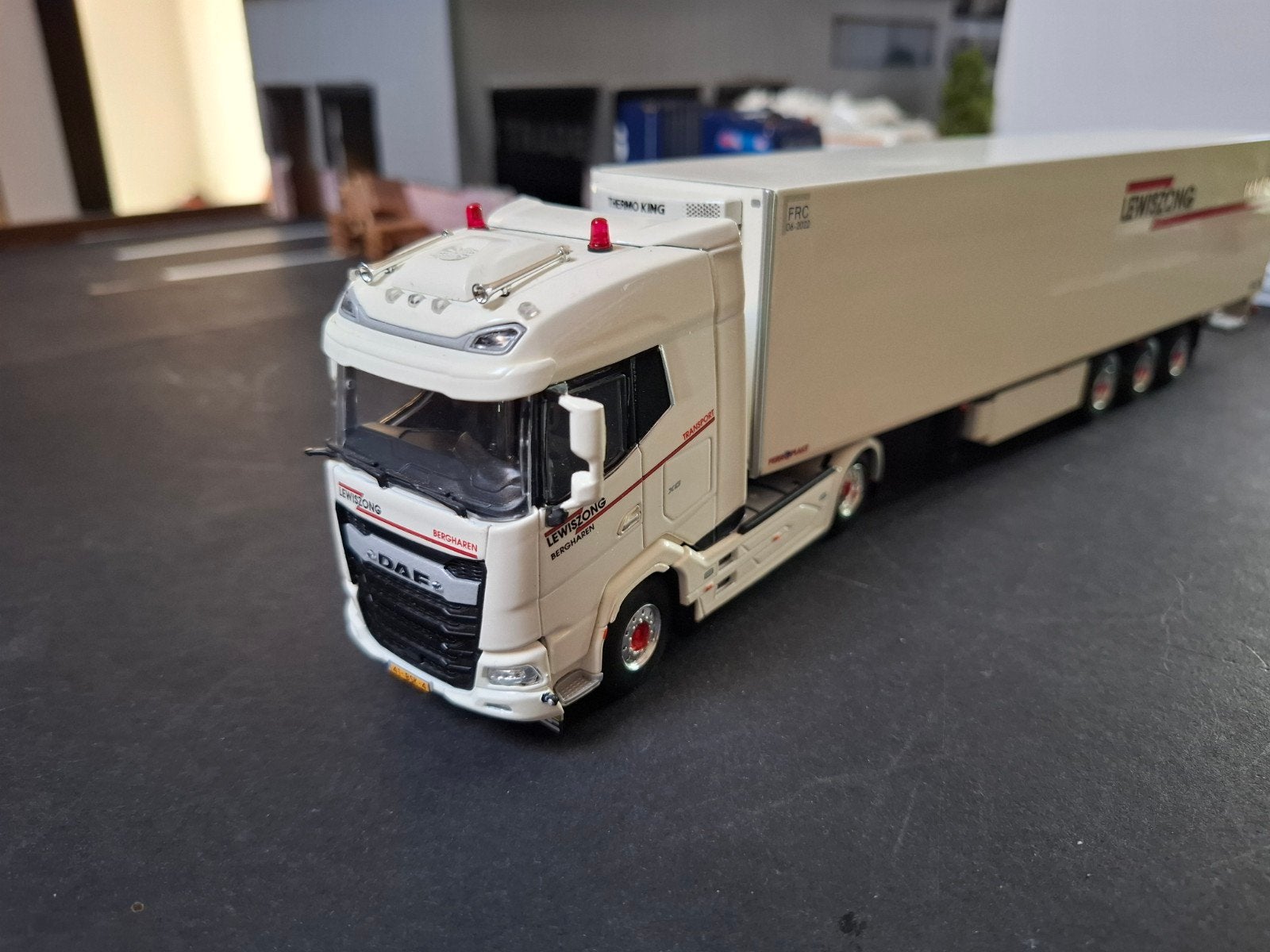 Daf xg lewiszong, Ophalen of Verzenden, Nieuw, Bus of Vrachtwagen, Wsi