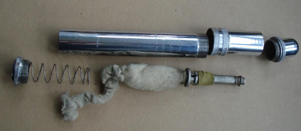 vintage medisch instrument inhaler trilite England, Ophalen