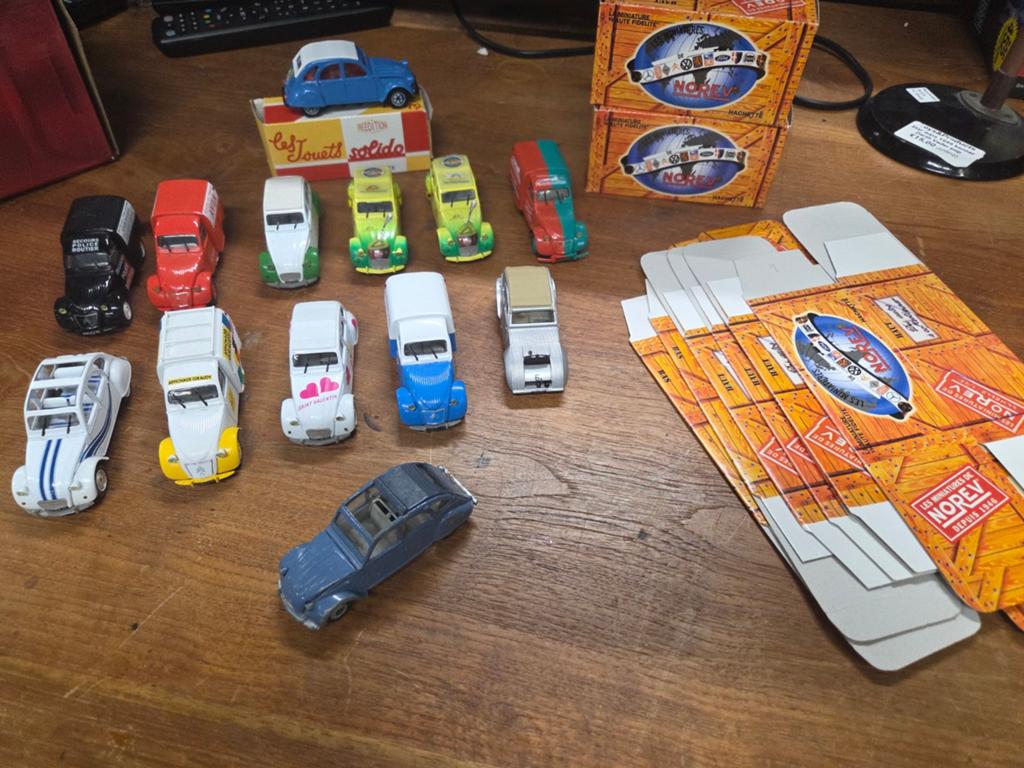 Citroën 2CV modelletjes lotje Norev, Solido, Dinky, Gebruikt, Auto, Ophalen of Verzenden, .