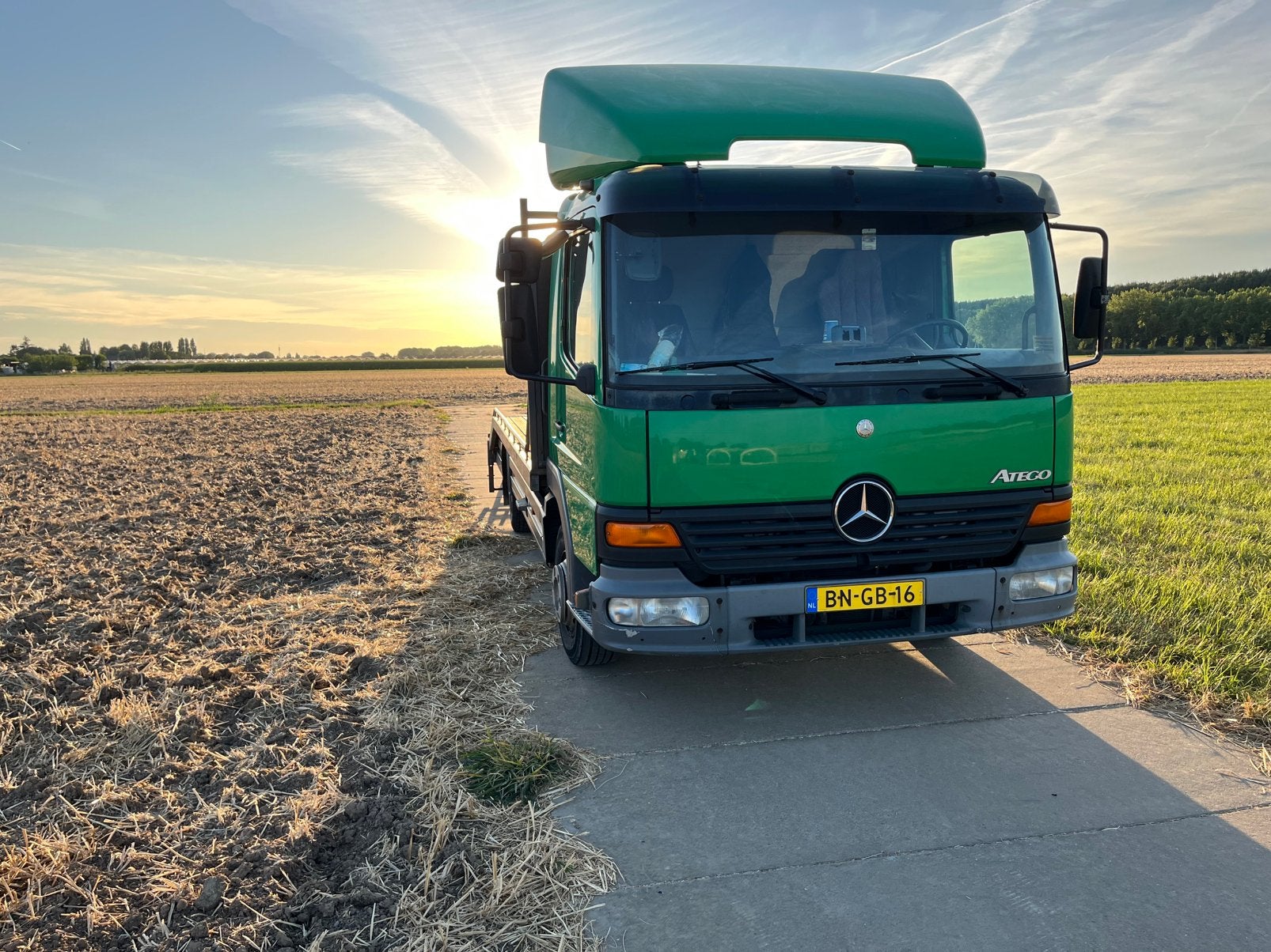 Vrachtwagen Mercedes Atego, Stof, Zwart, Mercedes-Benz, Particulier
