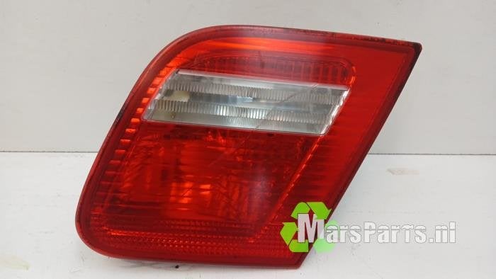 Achterlicht rechts van een BMW 3-Serie