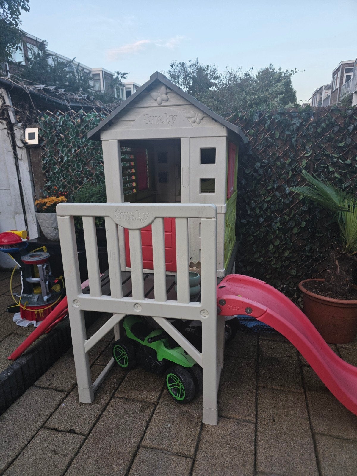 Smoby Kinder Speelhuisje met Glijbaan en Platform, Kinderen en Baby's, Ophalen of Verzenden