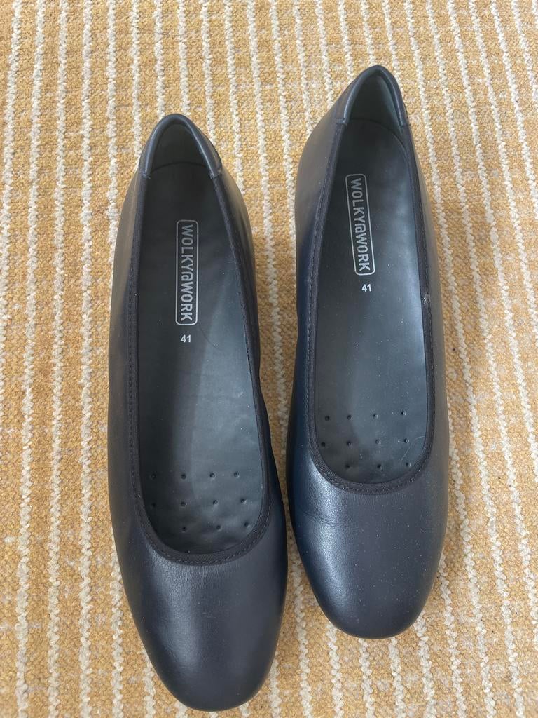 Wolky@Work Zwarte Leren Pumps Maat 41, Kleding | Dames, Schoenen, Pumps, Blauw, Ophalen of Verzenden, Zo goed als nieuw