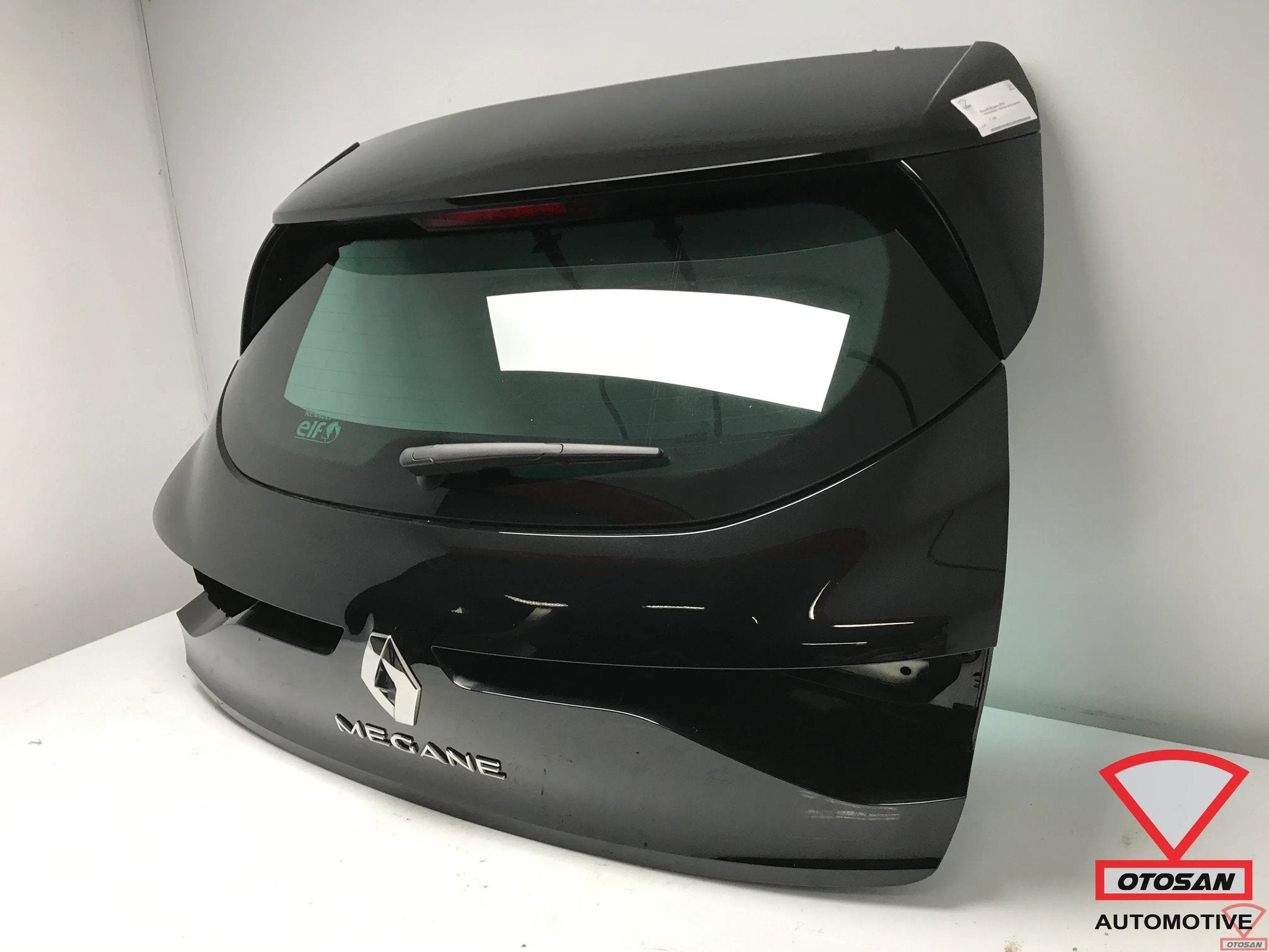 renault megane 2018 achterklep + achteruitrijcamera privacy, Auto-onderdelen, Renault Group, Gebruikt, Contact.group@renault.com