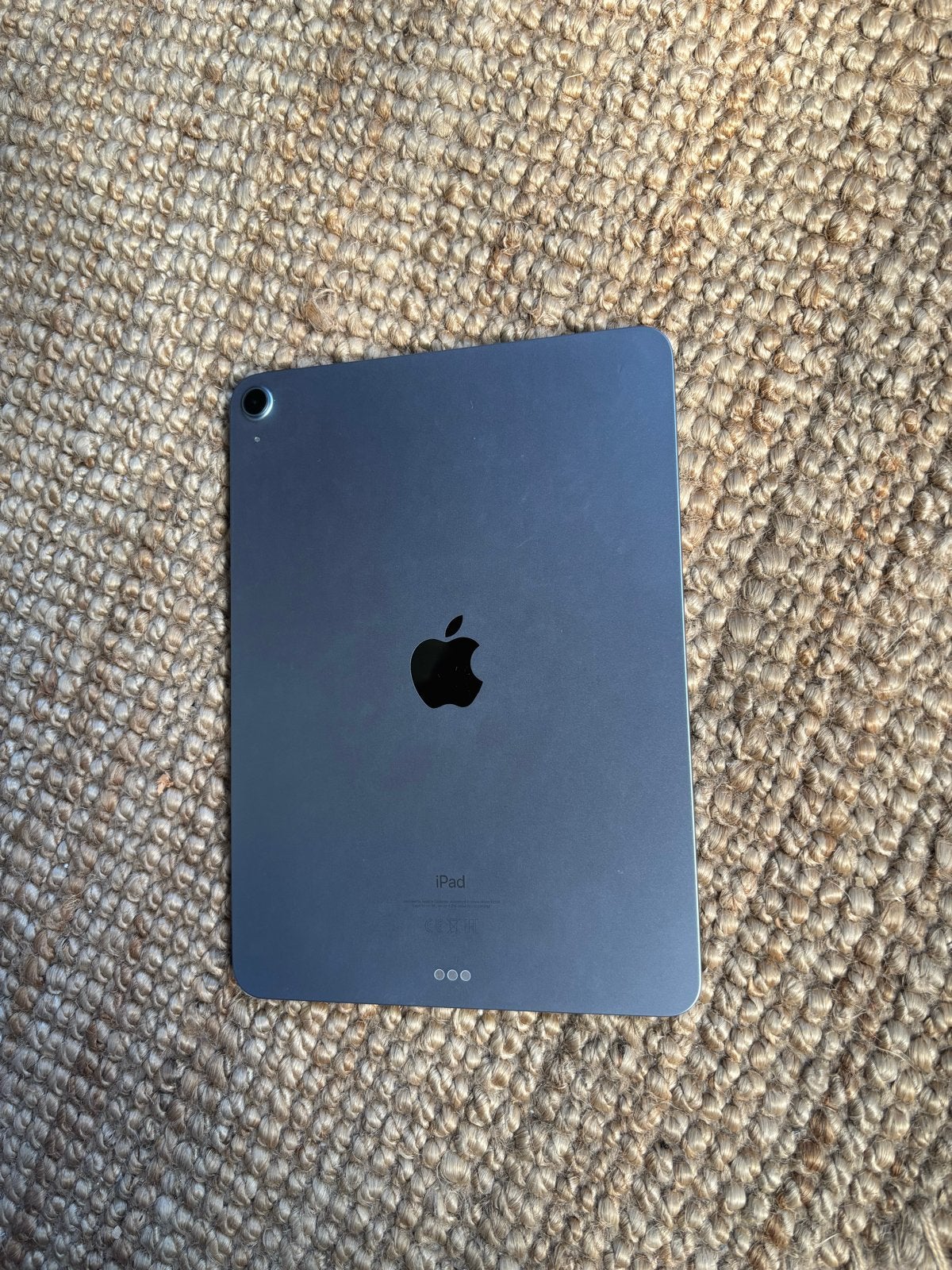 Apple iPad Air (4e Gen) - MYFY2AB/A - iPadOS 18.5, 10 inch, Apple iPad Air, Ophalen of Verzenden, Zo goed als nieuw