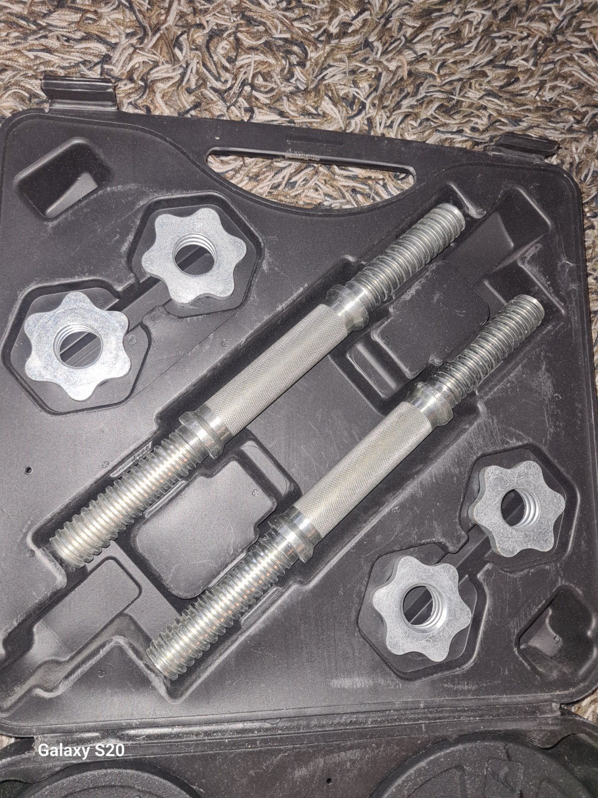 Dumbbellset 20 kg met koffer - Domyos Decathlon, Sport en Fitness, Ophalen, Gebruikt, Armen, Halterset