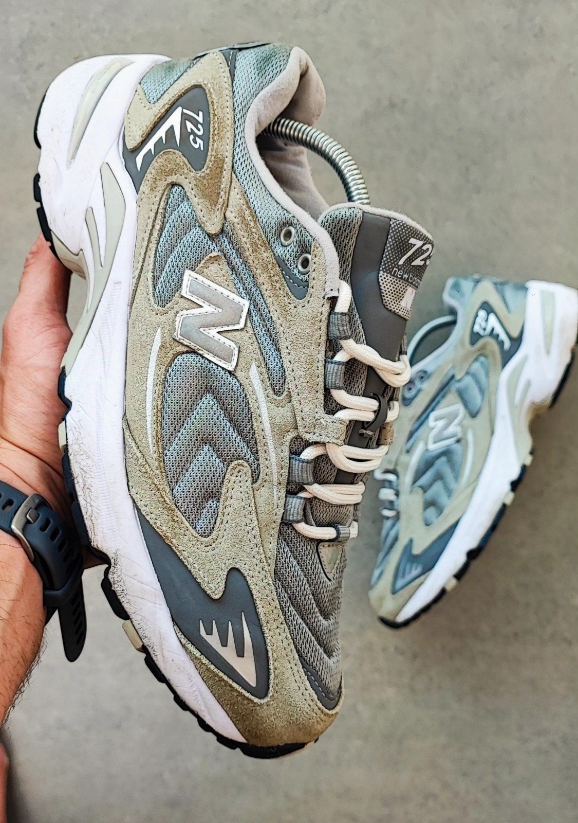 New Balance 725 Sneakers - Grijs/Wit maat 44.5, Kleding | Heren, Schoenen, Verzenden