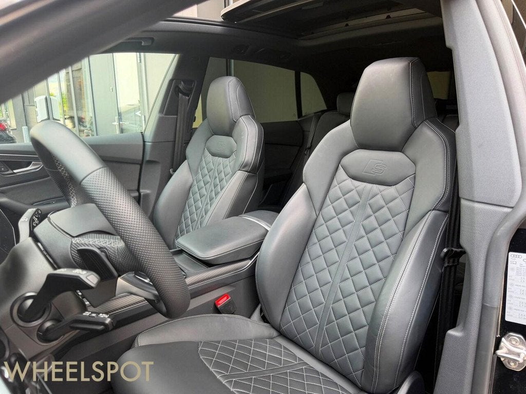 Audi Q8 60 TFSI e quattro S Competition|Maxton|Pano|RS Seat, Auto's, Audi, Automaat, 435 pk, Gebruikt, Euro 6
