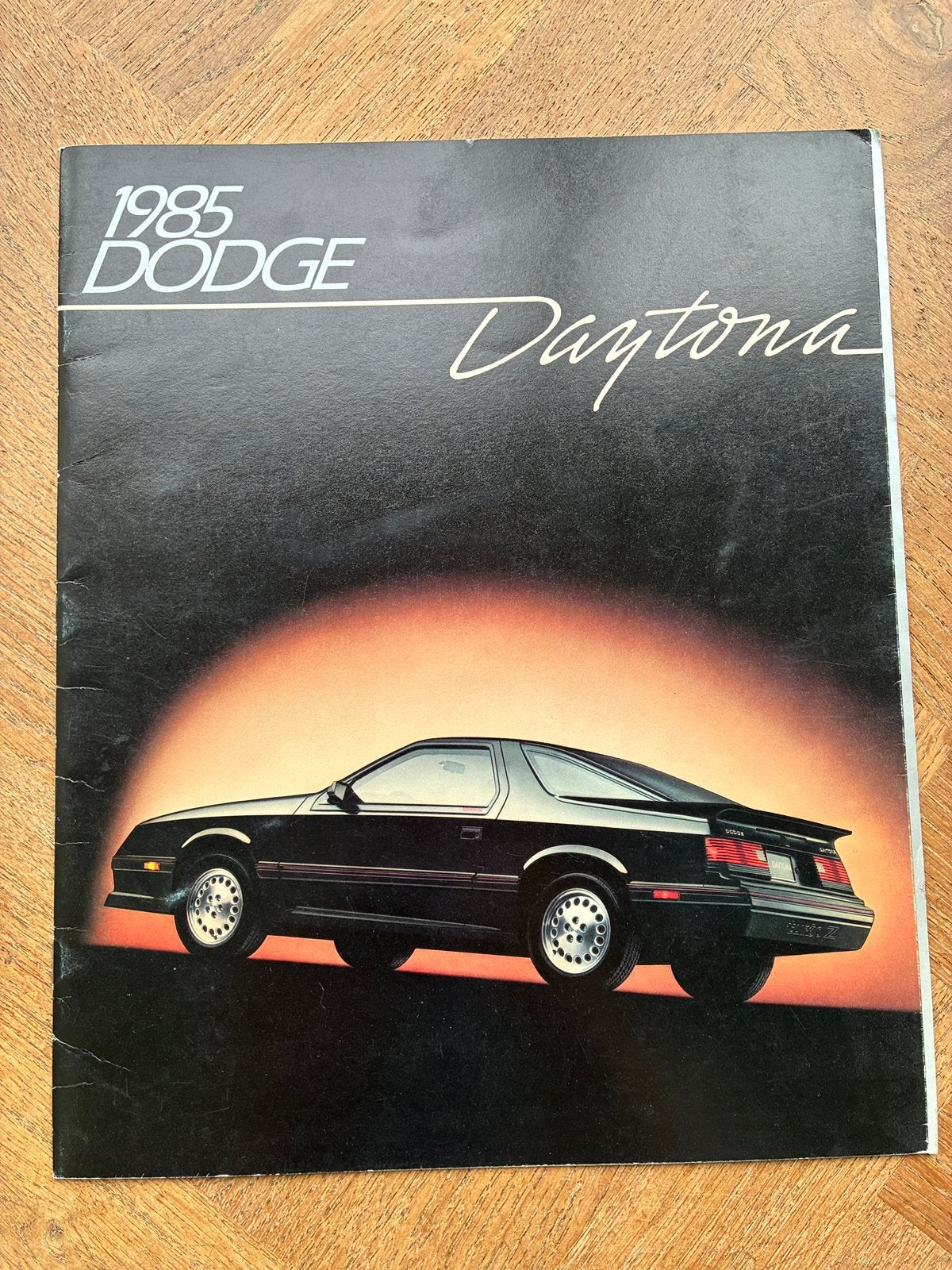 1985 Dodge Daytona brochure, Verzenden, Zo goed als nieuw, Overige merken