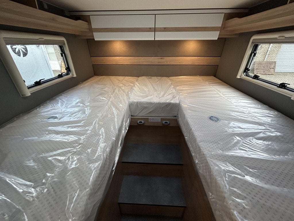 Dethleffs Just Camp T 7052 EBL - Automaat, Caravans en Kamperen, Campers, Automaat, Fiat, Tot en met 2, Bedrijf