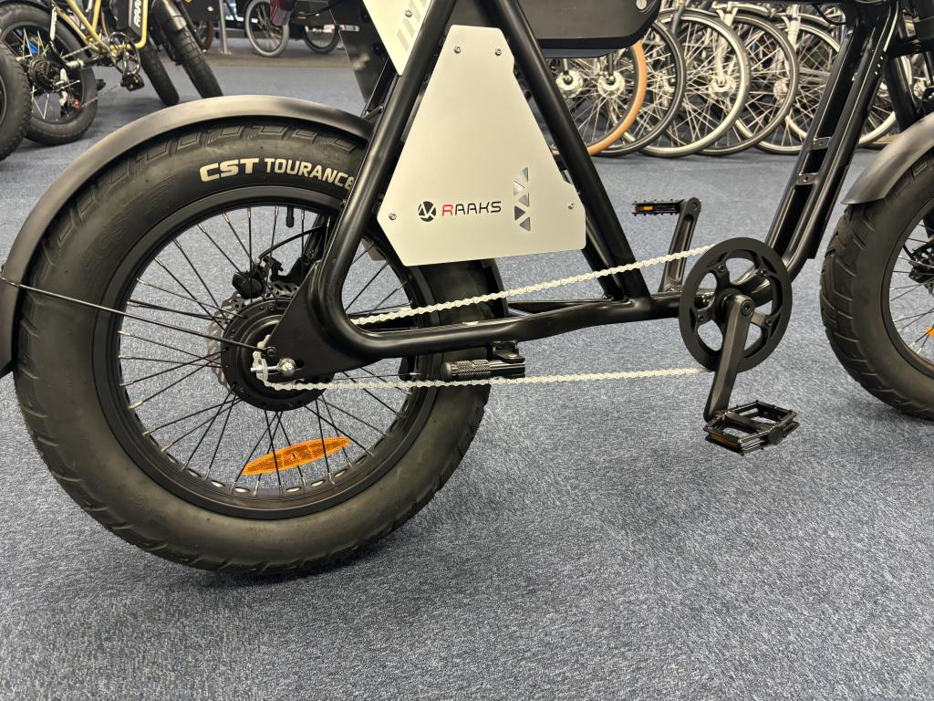 Fietshokje Raaks: Raaks Model X elektrische fatbike NIEUW, Fietsen en Brommers, Fietsen | Dames | Damesfietsen, Niet ingevuld