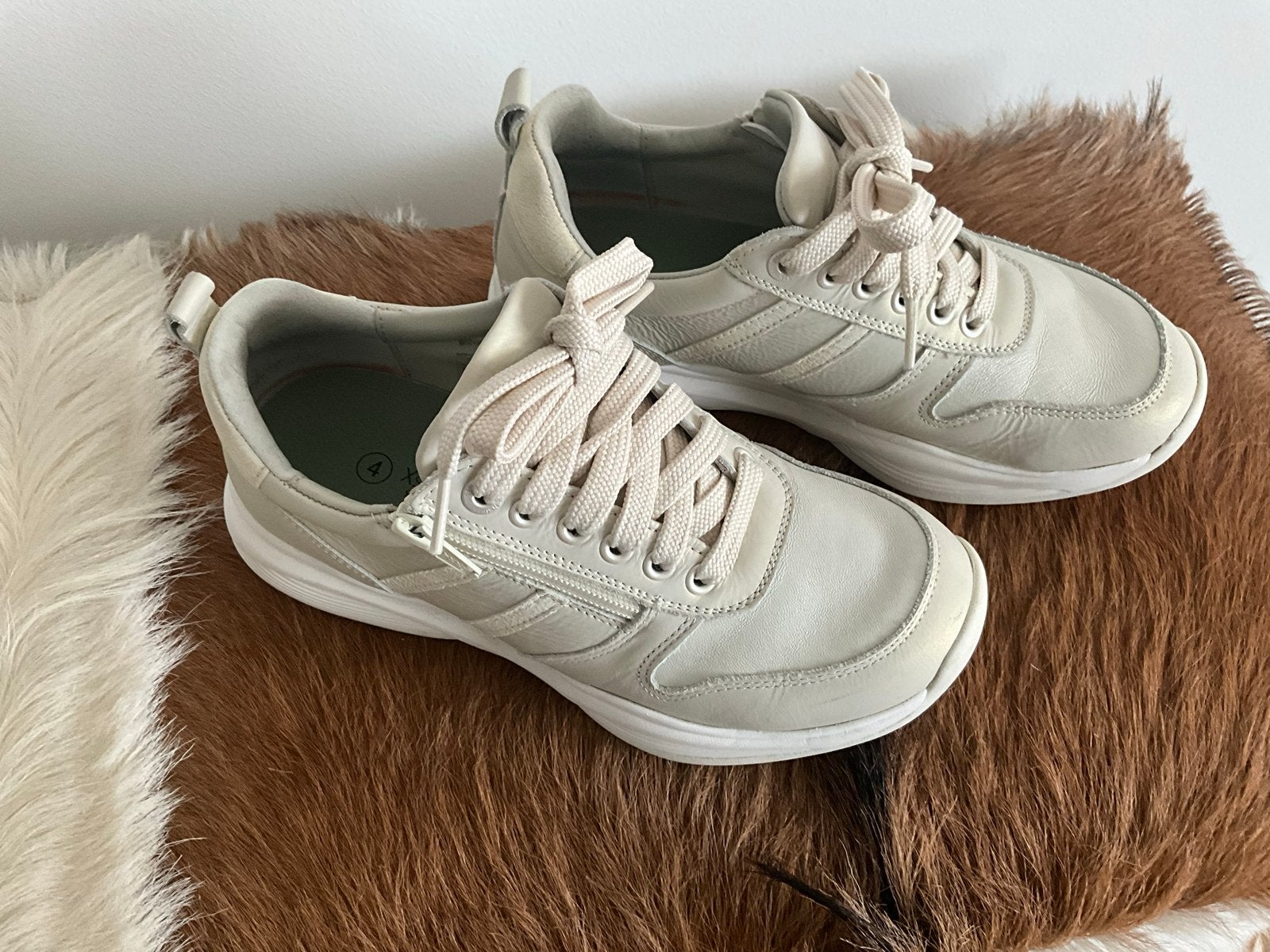 Xsensible Stretchwalker sneakers maat 37, Kleding | Dames, Schoenen, Ophalen of Verzenden, Zo goed als nieuw, Beige, Sneakers of Gympen
