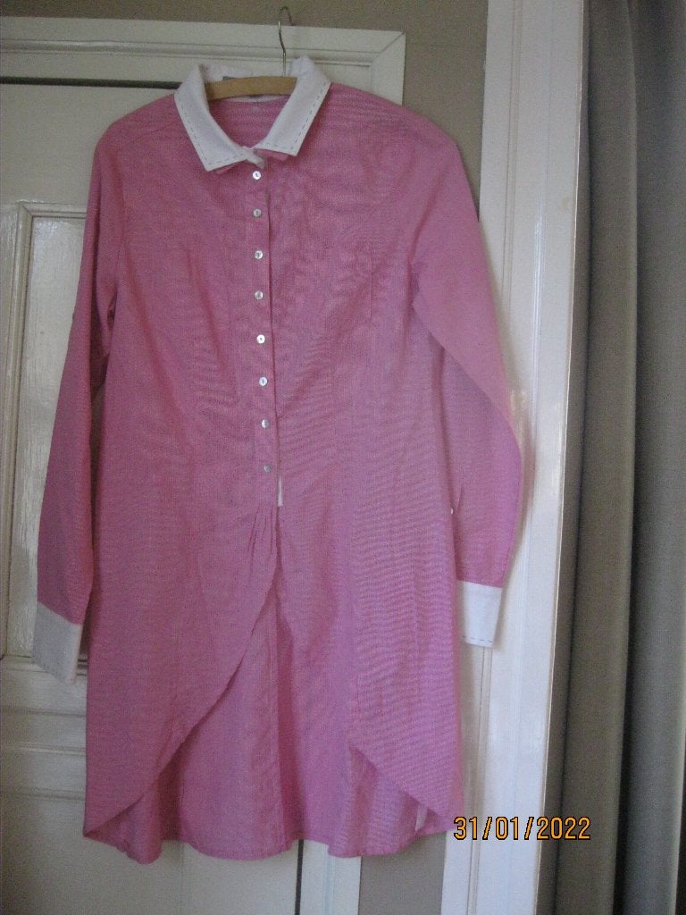 Van Avendonck blouse/tuniek:mt 38, Kleding | Dames, Blouses en Tunieken, Zo goed als nieuw, Maat 38/40 (M), Rood, Ophalen of Verzenden
