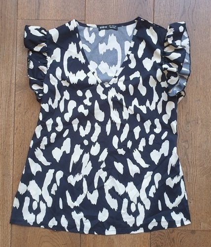 Zwart Wit Shirtje Shein (S), Kleding | Dames, Zwart, Ophalen of Verzenden, Zo goed als nieuw, Korte mouw