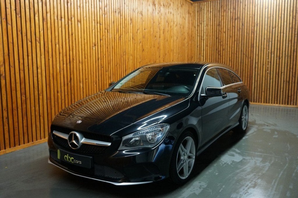Mercedes-benz CLA-KLASSE SHOOTING BRAKE 180D LEASE EDITION A, Auto's, CLA, Gebruikt, 4 cilinders, Met garantie (alle)