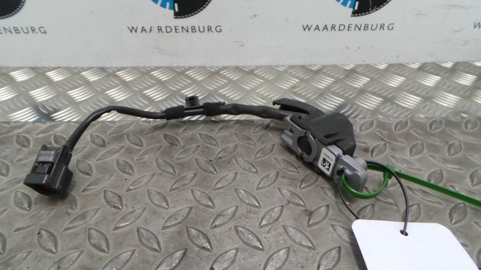 VOLVO V40 AIRBAG SENSOR 2014, Ophalen of Verzenden, Gebruikt, ARN erkend