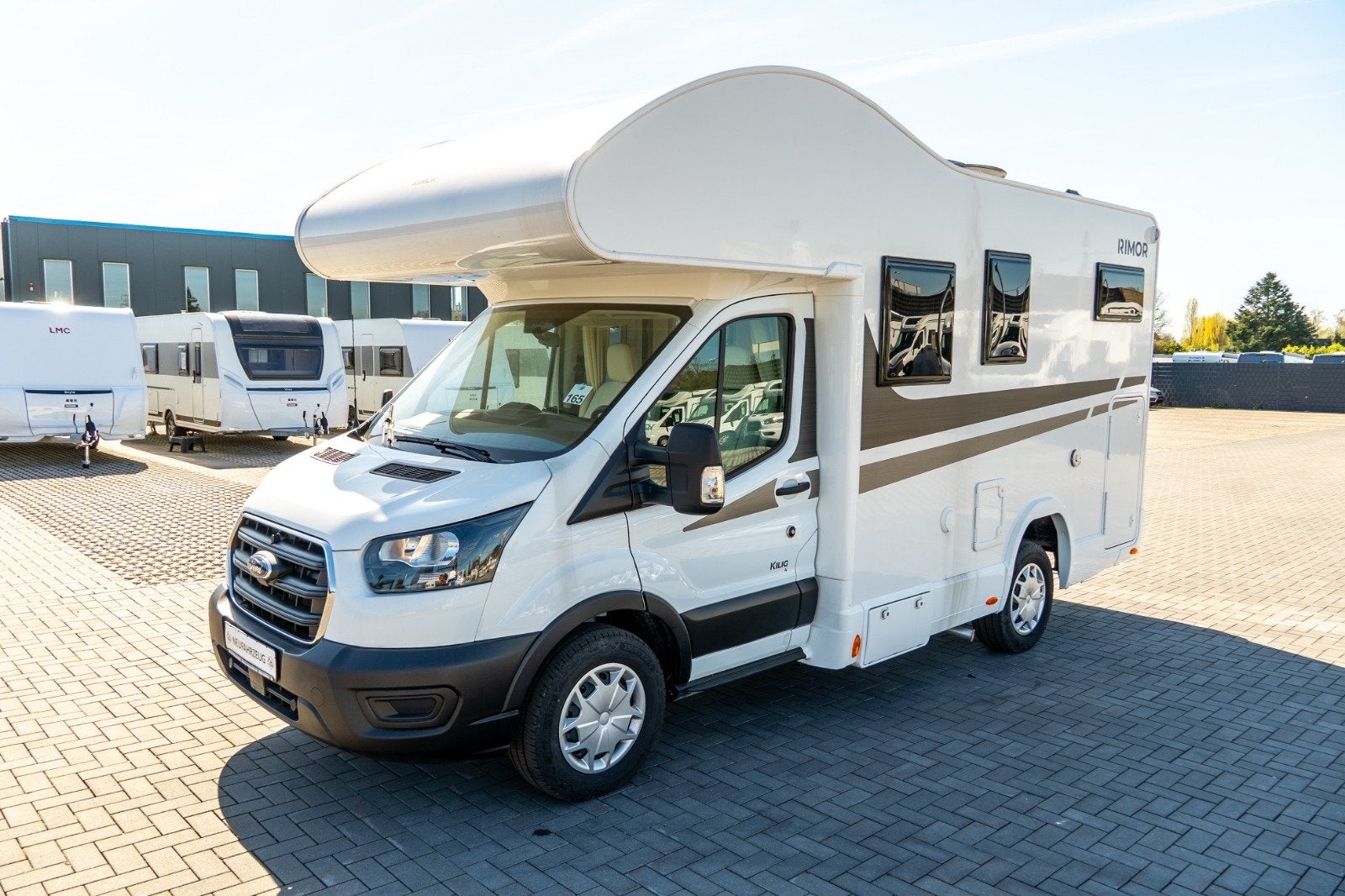 Rimor Kilig 4 Nieuwe Camper te Huur - 4 Slaapplaatsen