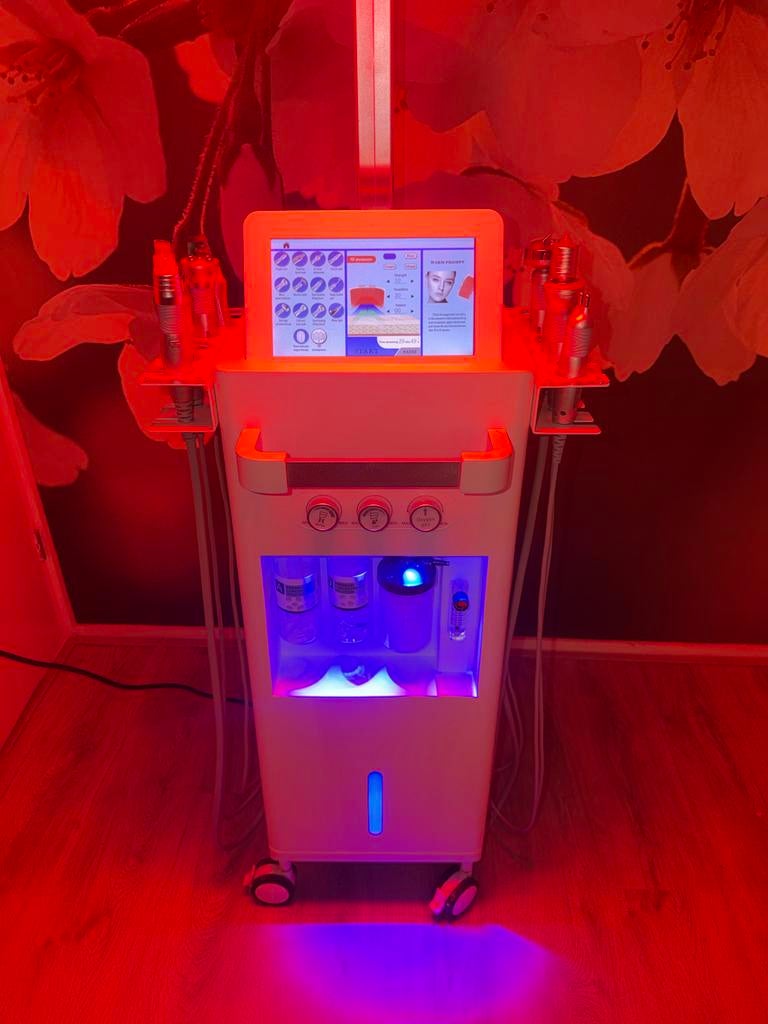 Professioneel 2-in-1 Hydrafacial apparaat met LED-therapie, Ophalen, Zo goed als nieuw, Gehele gezicht, Reiniging