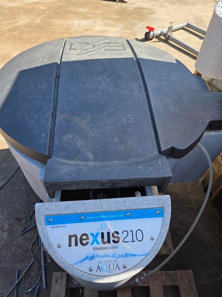 Evolution Aqua Nexus 210 vijverfilter systeem, Ophalen