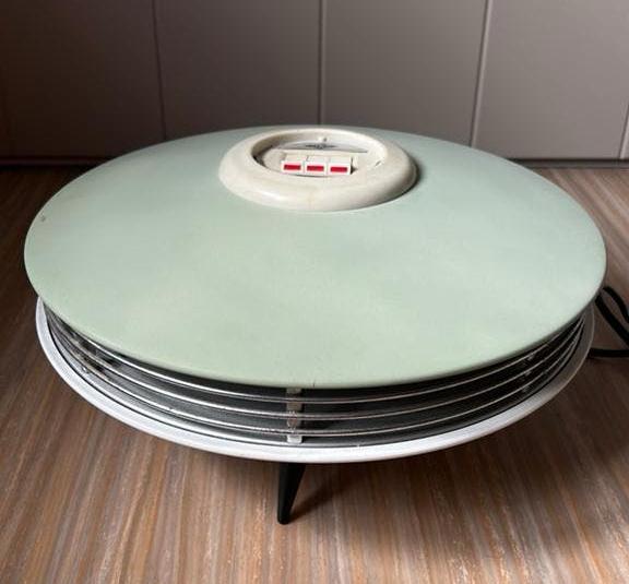 Ufo lamp Louie Kalff., Ophalen, Zo goed als nieuw
