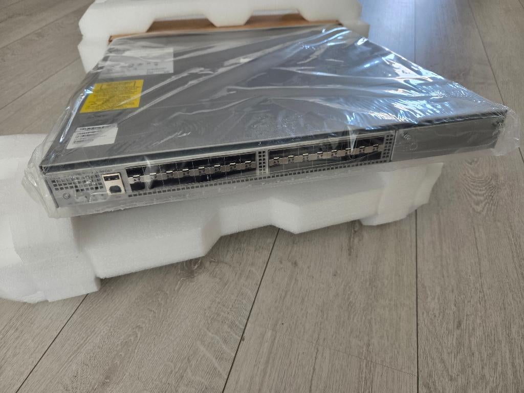 -Nieuw- Cisco Catalyst 4500X 32p 10g SFP+ switch, Computers en Software, Netwerk switches, Ophalen, -, -, Nieuw
